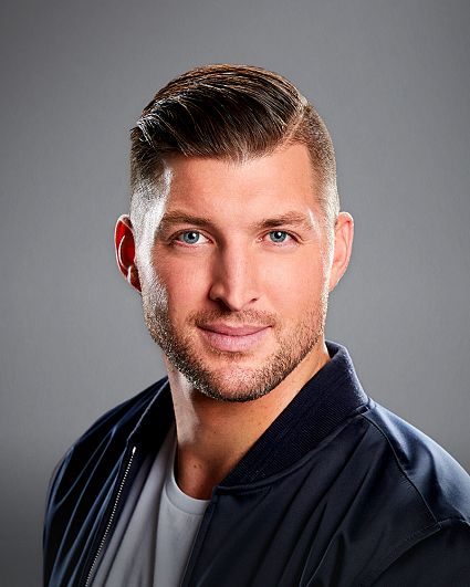 Tim-Tebow-million-dollar-mile-42672525-425-531